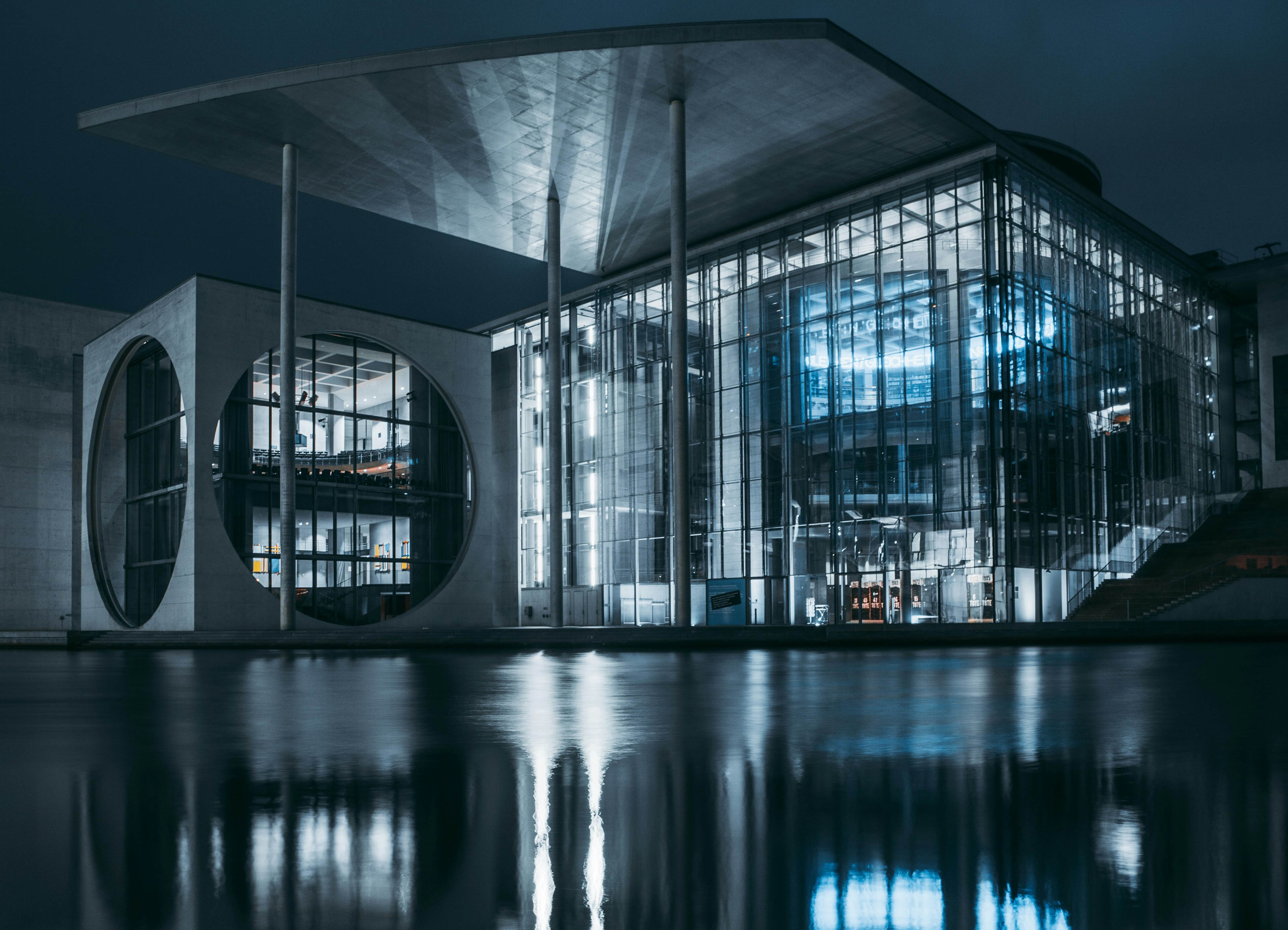 米兰milan官网-WIKO T30手机登陆泰国市场 6.75英寸屏幕＋5000mAh